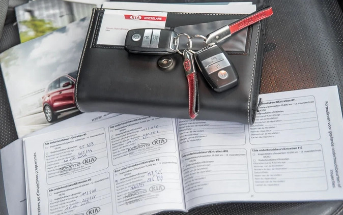 Kia Sportage cena 67900 przebieg: 148367, rok produkcji 2016 z Praszka małe 562